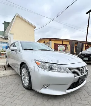 Lexus ES 350 FWD 2015 Silver