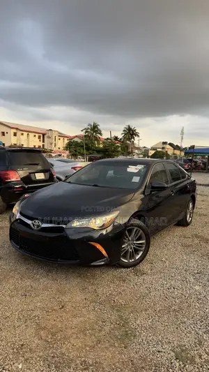 Toyota Camry 2016 Blue