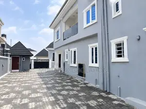 2bdrm Apartment in Off Lekki-Epe Expressway for rent
