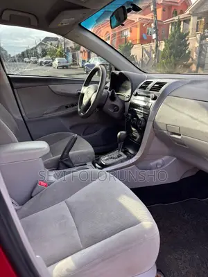 Toyota Corolla 2010 Red
