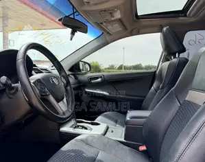 Toyota Camry SE Sport 4dr Sedan (2.5L 4cyl 6A) 2014 Silver