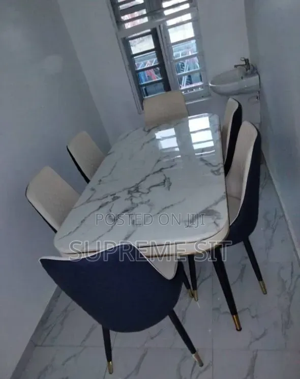 Luxury Foreign Marble Dinning Set.