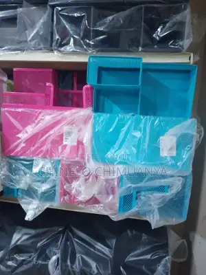 Pen Stand in Different Colors and Types