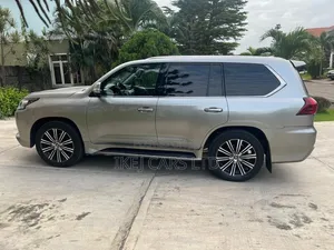 Lexus LX 2018 Gray