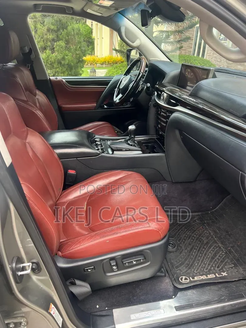 Lexus LX 2018 Gray
