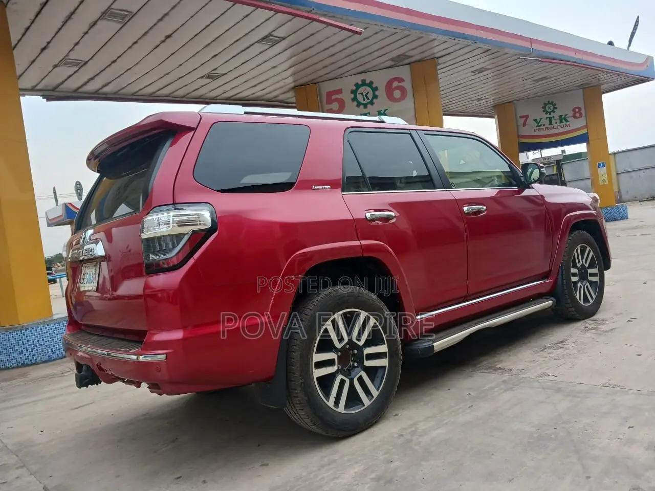 Toyota 4-Runner Limited 4x4 2018 Red