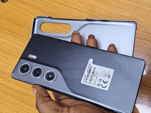 Tecno Camon 40 Pro 4G 256 GB Gray