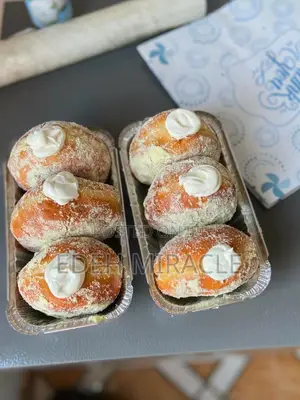 Mimi’s Treats and Surprises