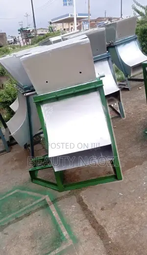 Cassava Grating Machine
