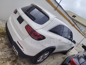 Mercedes-Benz GLC-Class 2018 White