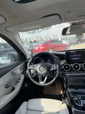 Mercedes-Benz C300 2016 Gray
