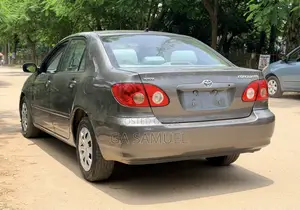 Toyota Corolla LE 2007 Gray