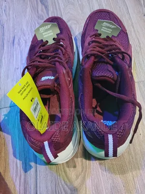 Sneakers Shoe