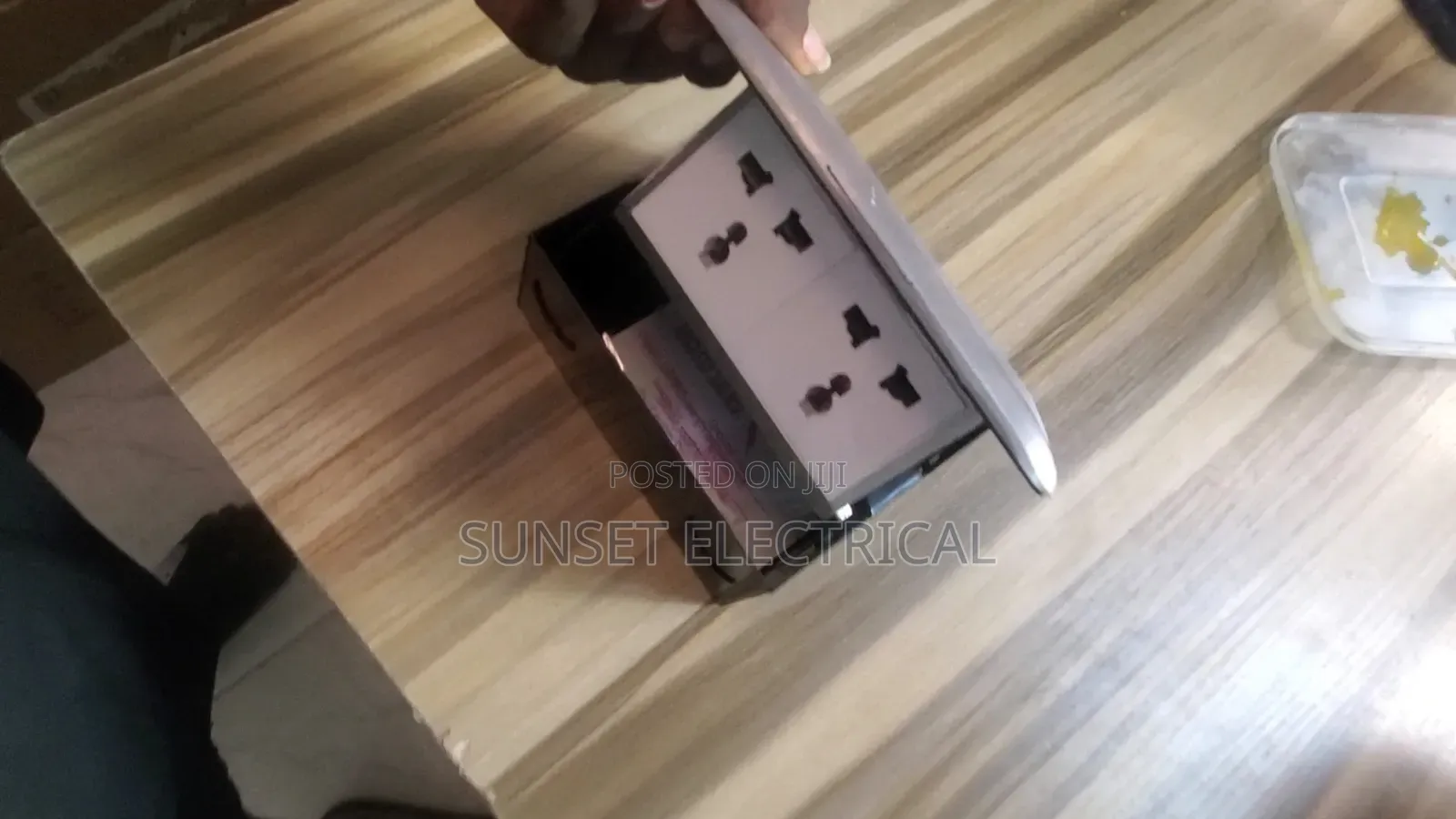Underground Pop Up With 2 Socket