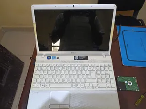 Laptop Sony VAIO PCG-7D1M 4GB Intel Core i5 HDD 500GB