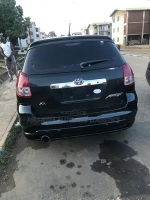 Toyota Matrix XRS Hatchback FWD (1.8L 4cyl 6M) 2005 Black