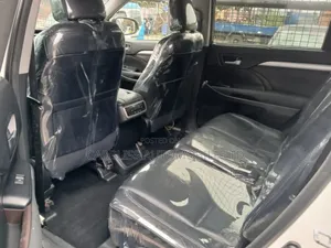 Toyota Highlander 2016 Off white