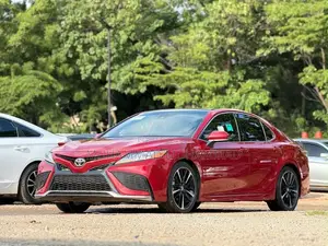 Toyota Camry 2020 Red