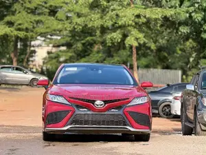 Toyota Camry 2020 Red