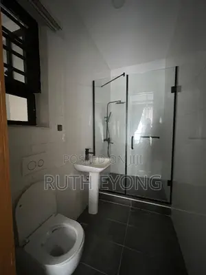 2bdrm Apartment in Ikate, By Spar Road for rent