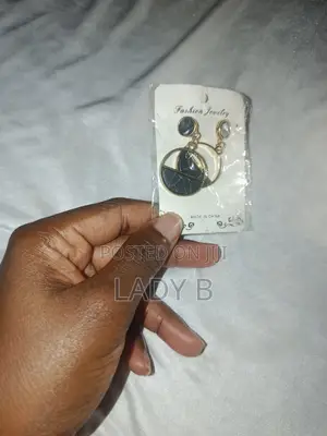 Trendy Marble Geo-Circle Earrings