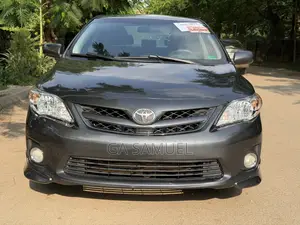 Toyota Corolla S 4dr Sedan (1.8L 4cyl 4A) 2012 Gray