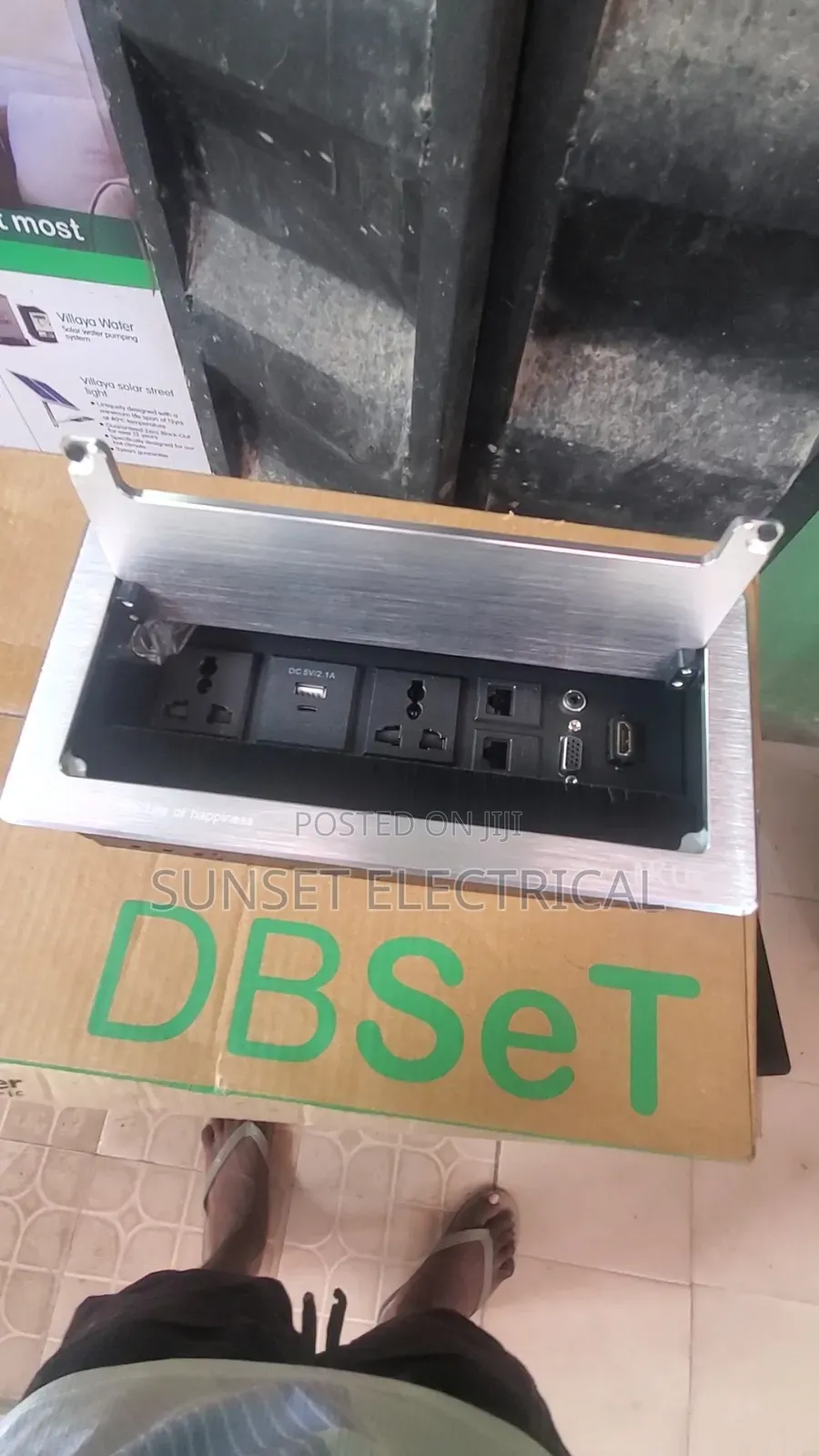 Silver Desk Socket