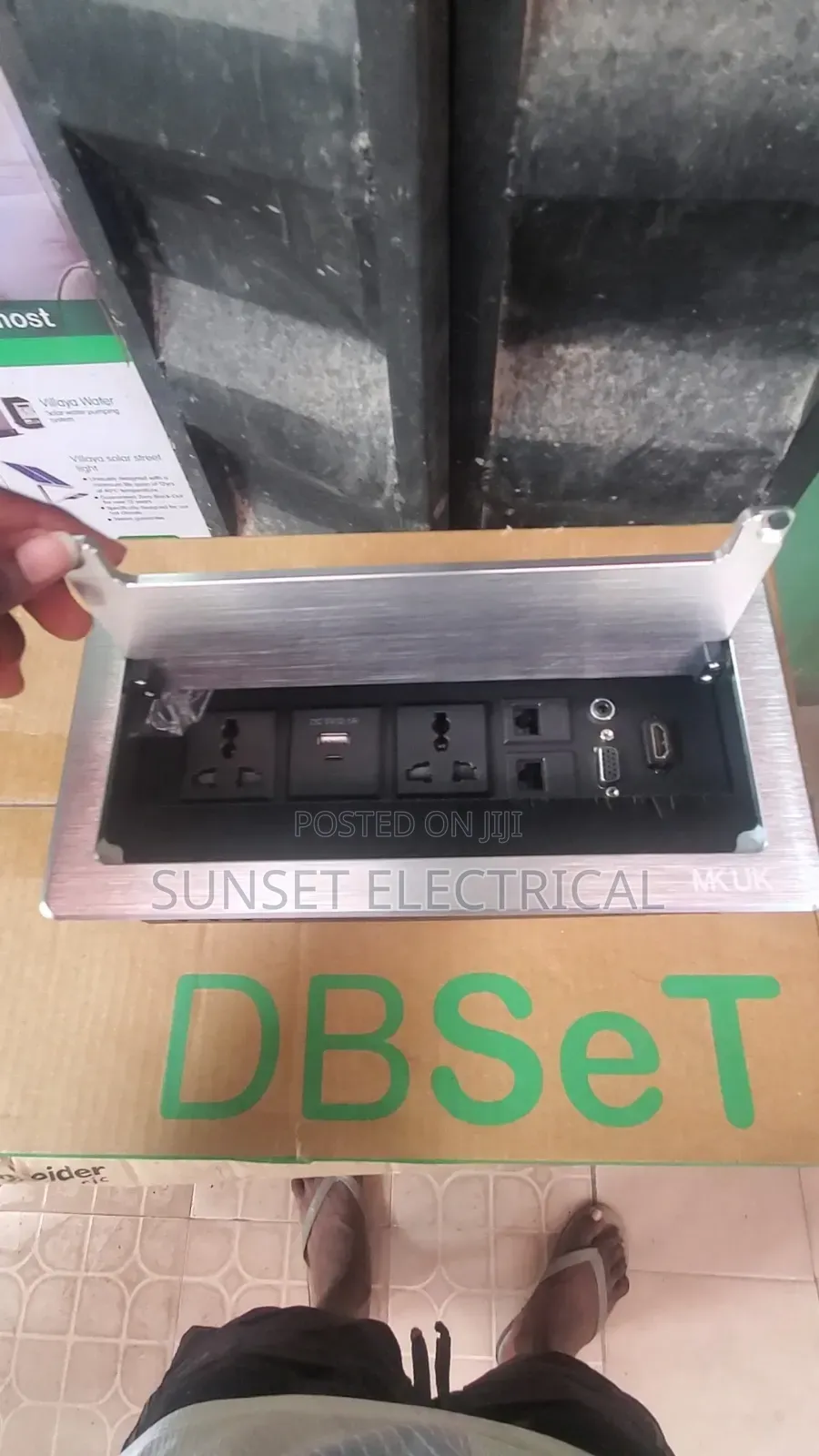 Silver Desk Socket