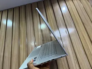Laptop HP Envy 16 Gaming 16-h1023dx 32GB Intel Core i9 SSD 2T