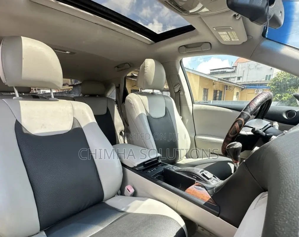 Lexus RX 2011 Gold