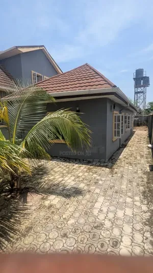 3bdrm Duplex in Lavista Court Estate, Galadimawa for sale
