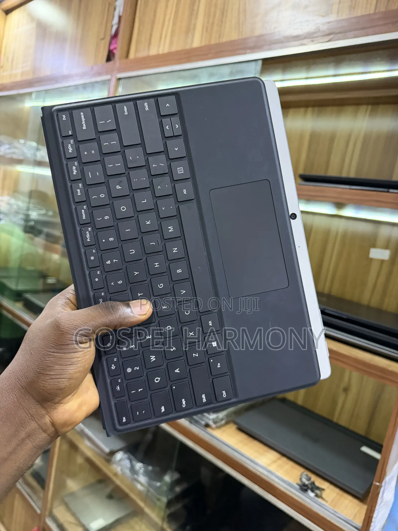 Laptop Microsoft Surface Pro 10 64GB Intel Core Ultra 7 SSD 1T