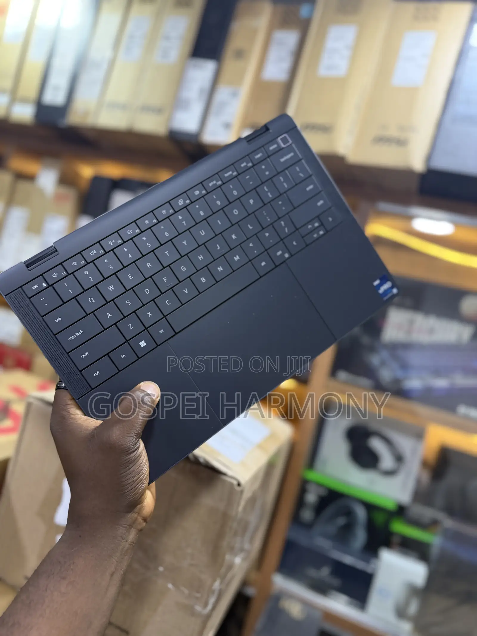 Laptop Dell Latitude 9440 2-in-1 32GB Intel Core i7 SSD 512GB