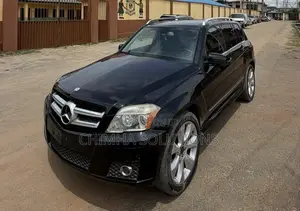 Mercedes-Benz GLK-Class 2011 Black