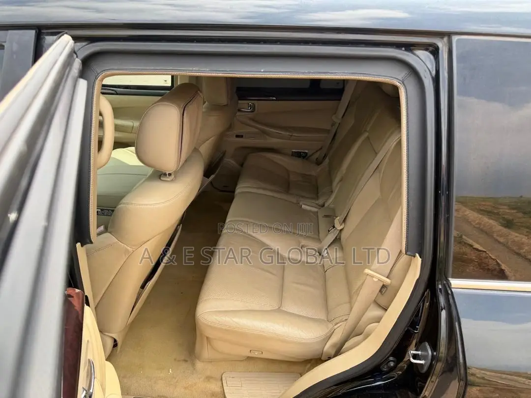 Lexus LX 570 2010 Black