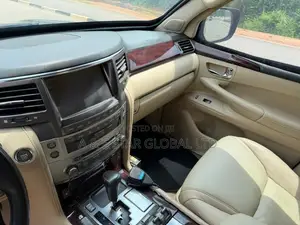 Lexus LX 570 2010 Black