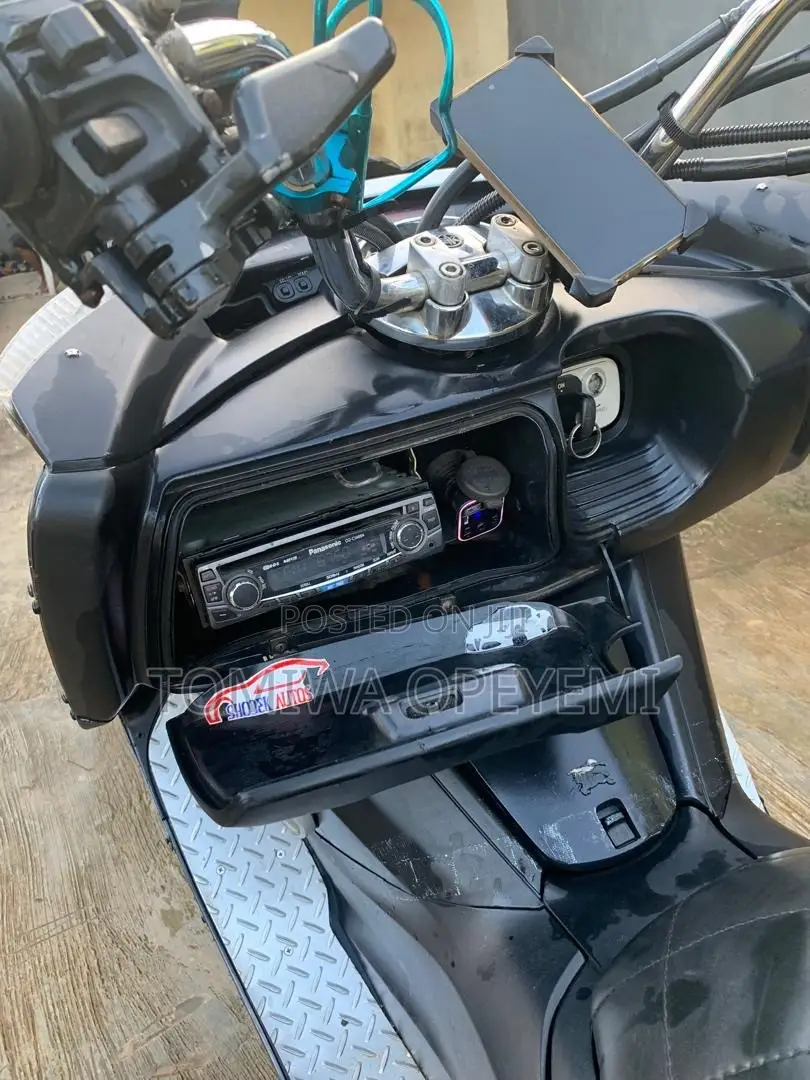 Yamaha Majesty 2019 Black