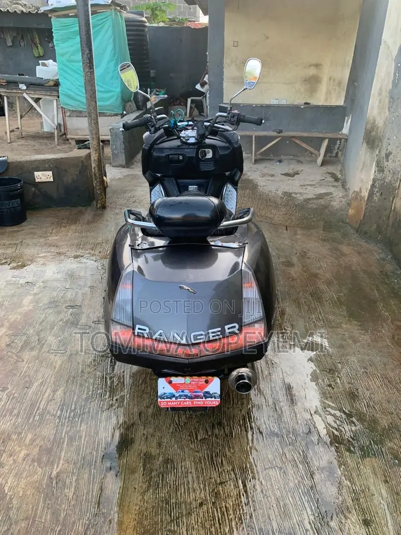 Yamaha Majesty 2019 Black