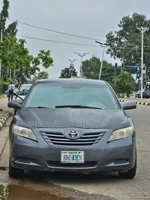 Toyota Camry 2009 Gray