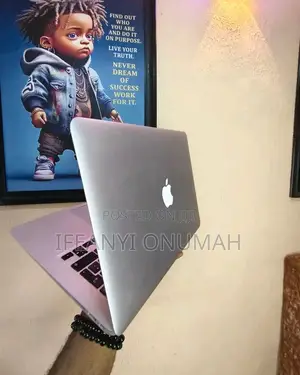 Laptop Apple MacBook Air 2014 8GB Intel Core i5 SSD 128GB