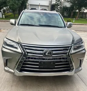 Lexus LX 570 AWD 2018