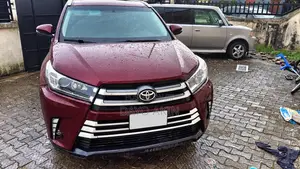 Toyota Highlander 2015 Burgundy