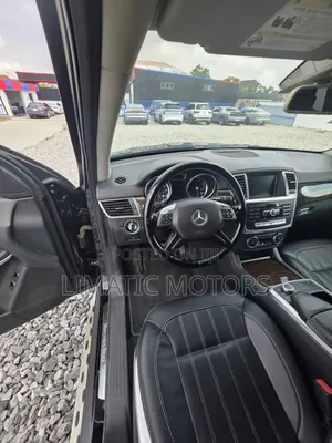Mercedes-Benz GL-Class GL450 4MATIC 4dr SUV AWD (4.7L 8cyl Turbo 7A)