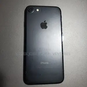 Apple iPhone 7 32 GB Black