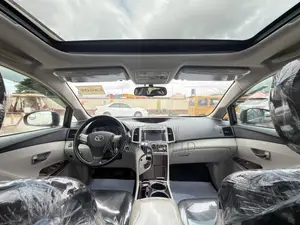 Toyota Venza 2010 Gray