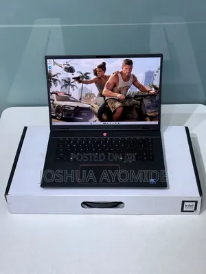 New Laptop Alienware M16 32GB Intel Core Ultra 9 SSD 2T