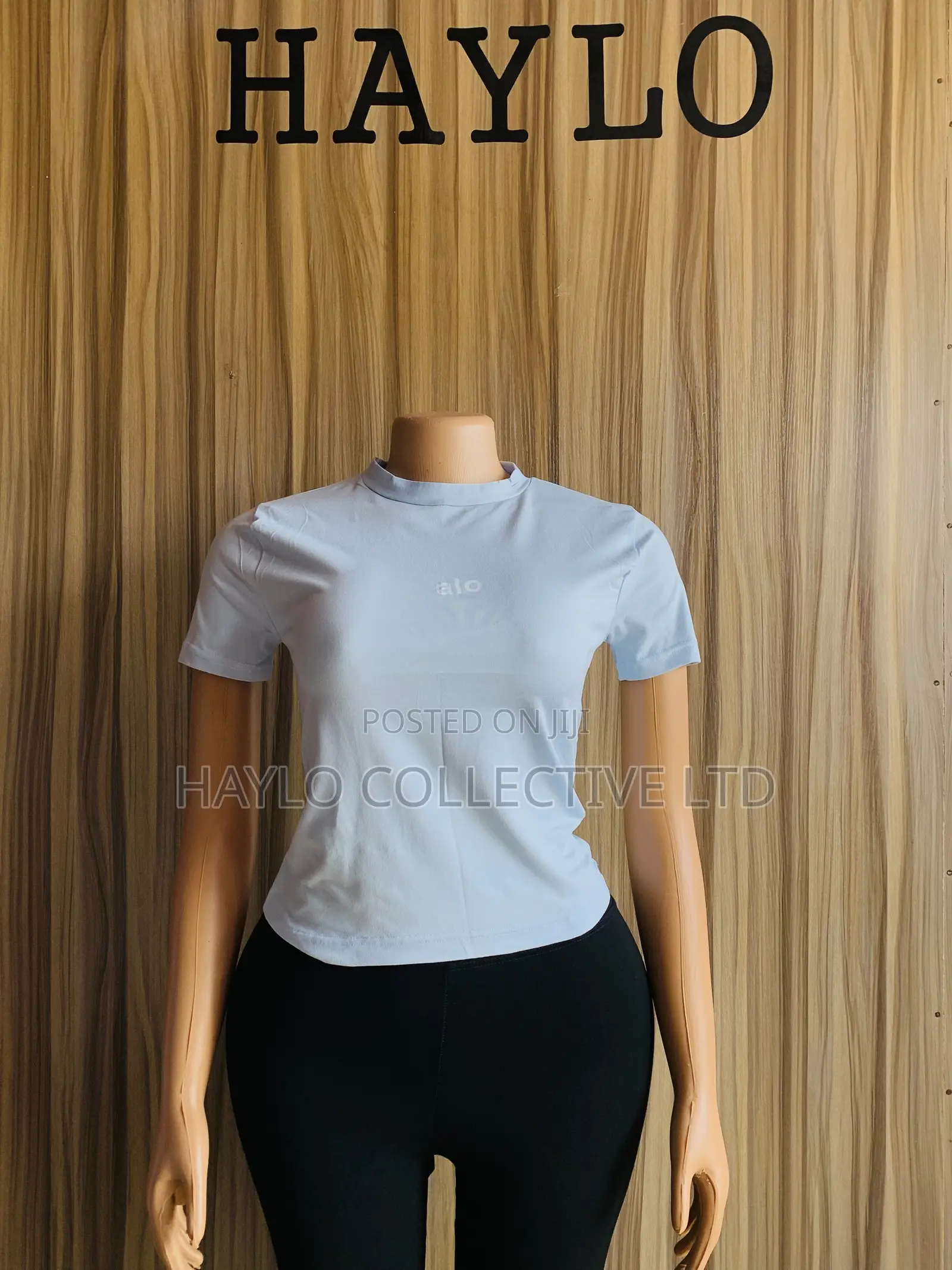 Simple Plain Basic Top