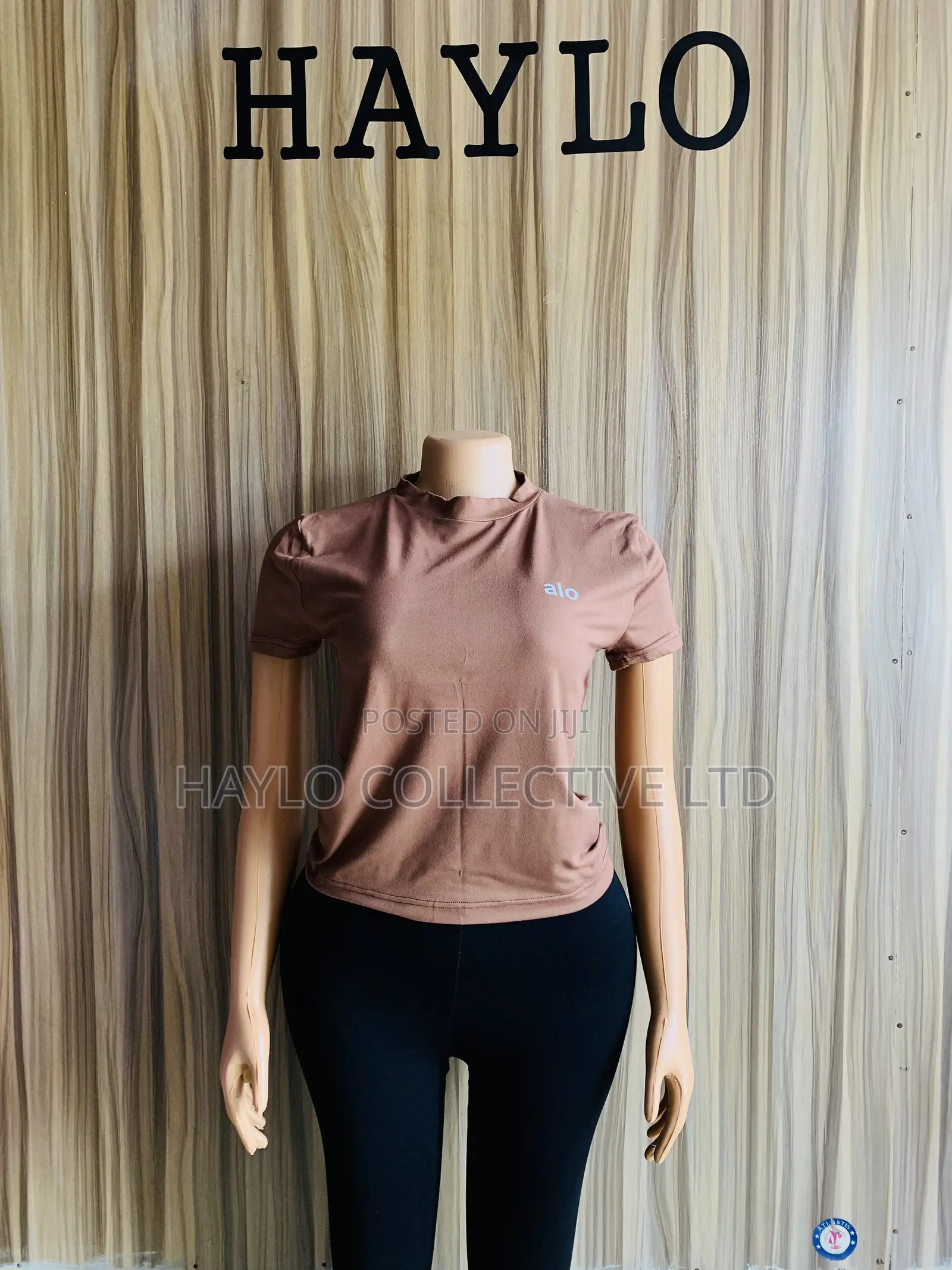 Simple Plain Basic Top