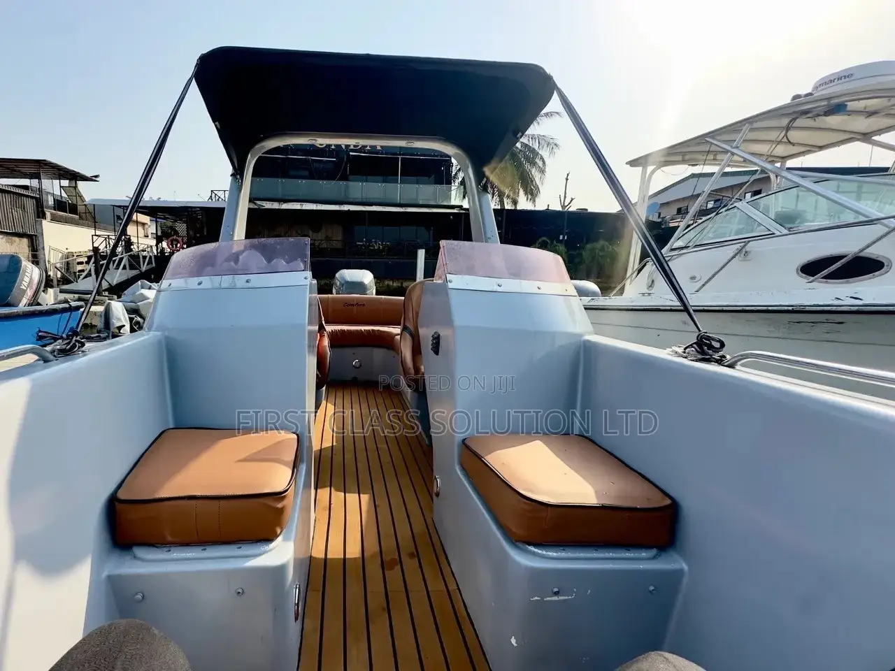 Comfort Boat Available for Booking