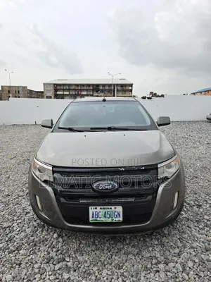 Ford Edge Limited 4dr 4x4 (3.5L 6cyl 6A) 2011 Gold